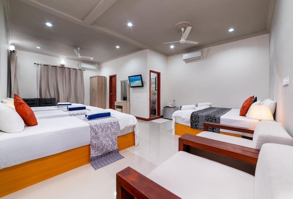 Family Triple Room photo 3