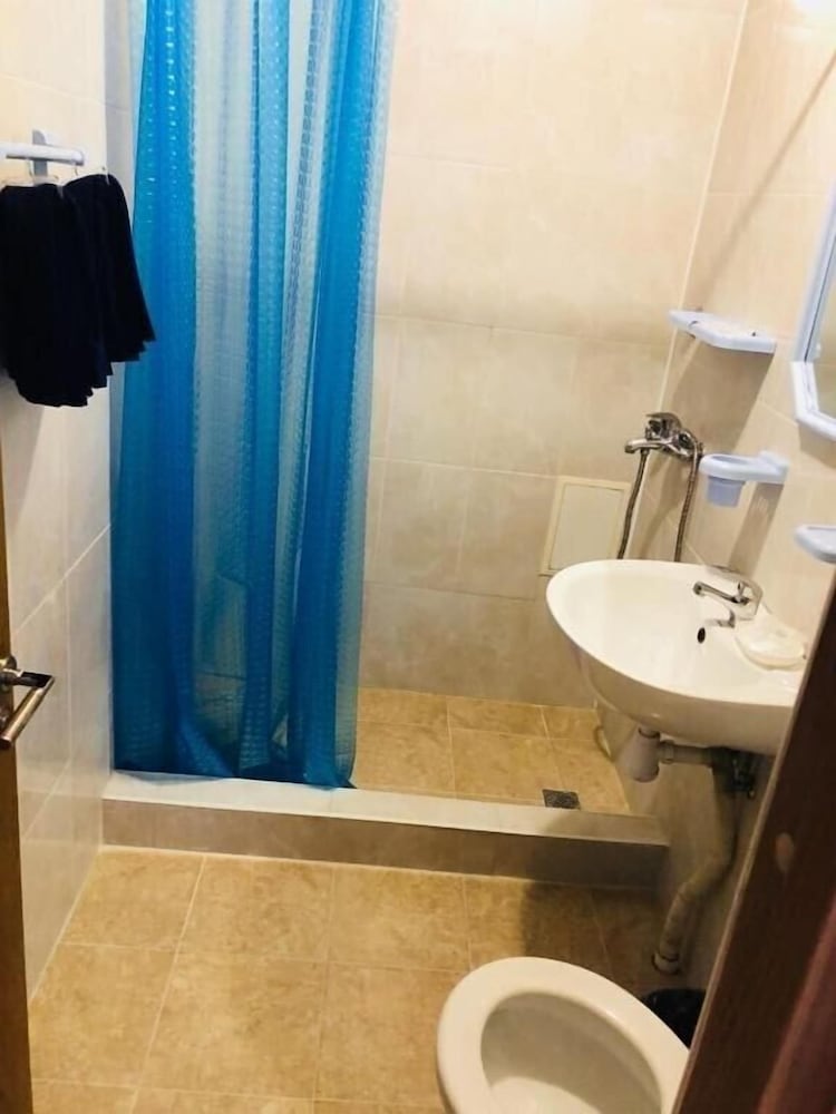 Comfort Triple Room (With Shower) photo 3