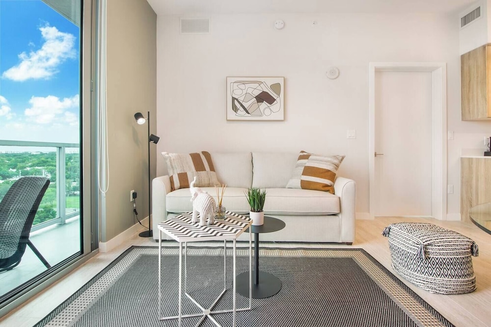 Apartment, City View photo 1