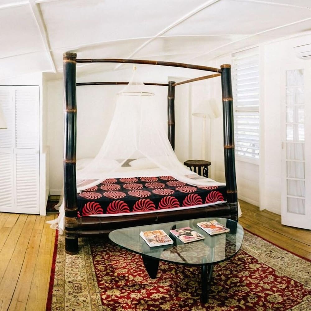 Superior Studio, 1 King Bed photo 1