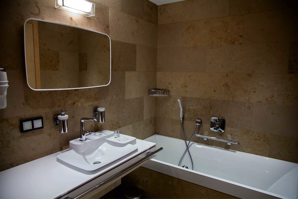 Superior Suite photo 3