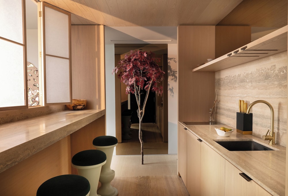 Signature Room