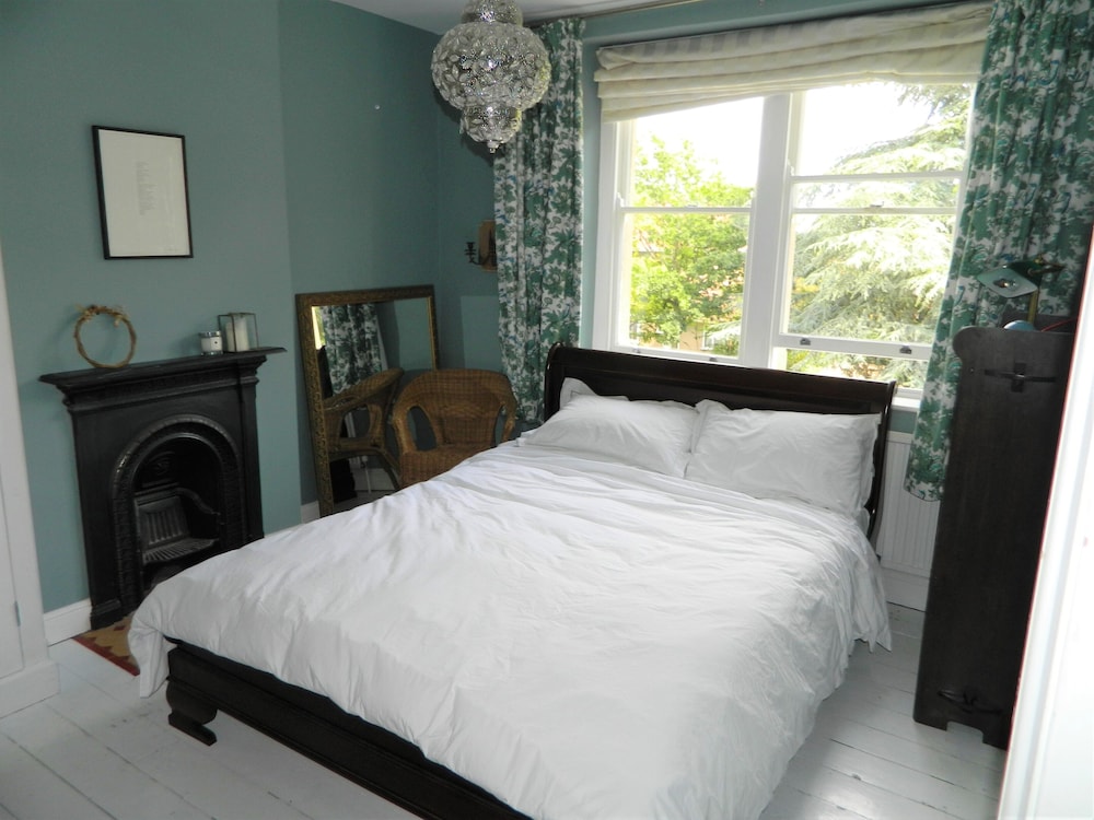 House (5 Bedrooms) photo 1