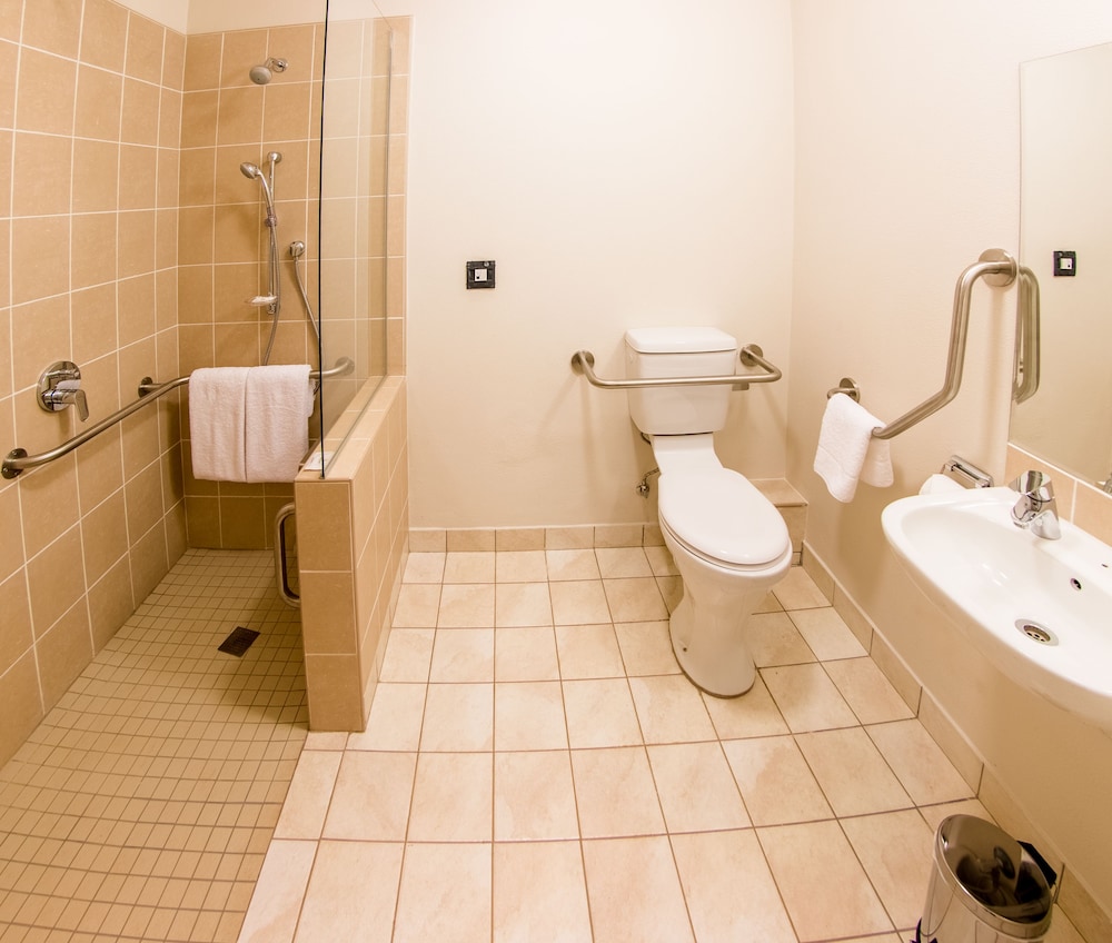 Twin Room, Accessible, Non Smoking photo 2