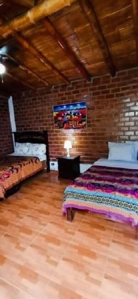Premier Double Room, Private Bathroom, Garden View (Albilla) photo 3