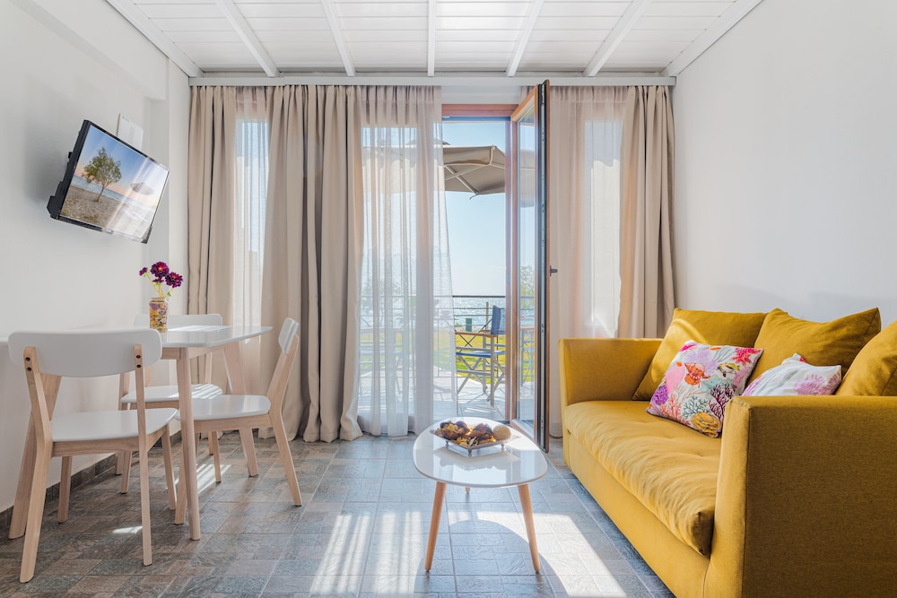 Triple Room, Sea View (Ammos)