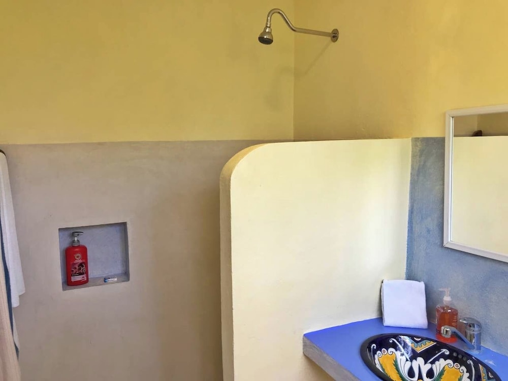 Single Room - Photo 4