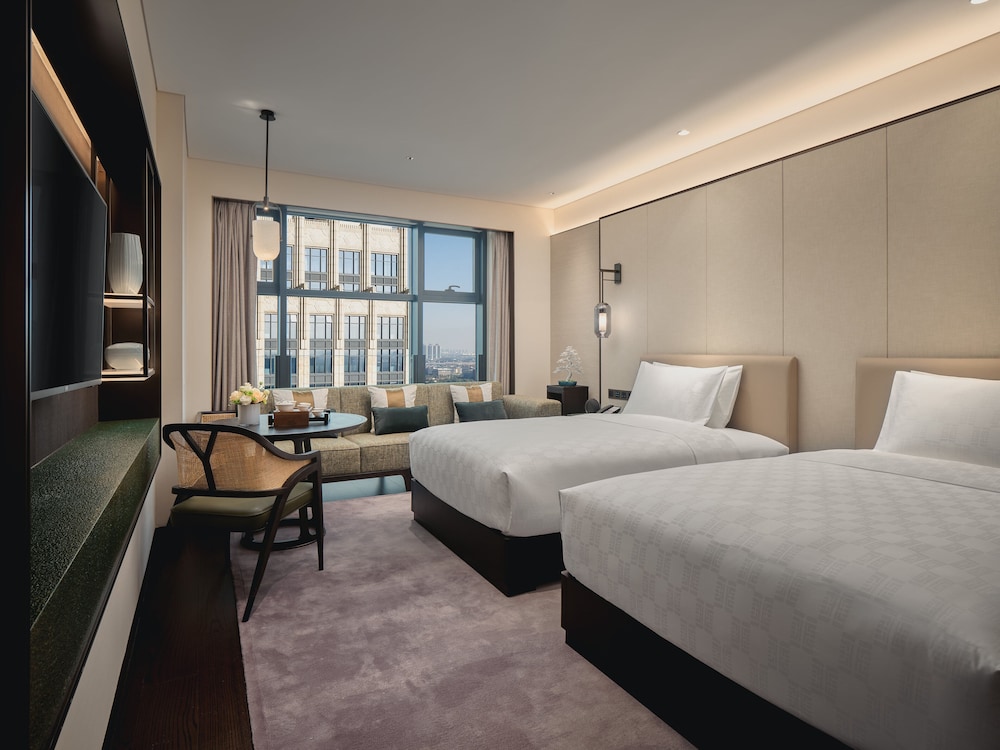 Premium Room, 2 Twin Beds, Club Lounge Access - Photo 1