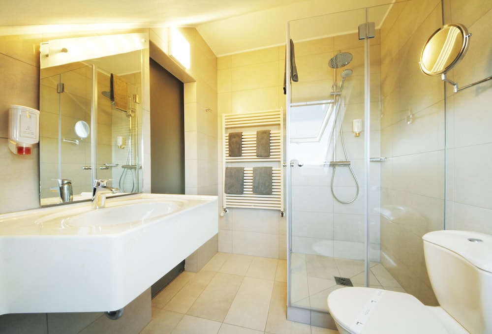 Quadruple Room - Photo 2