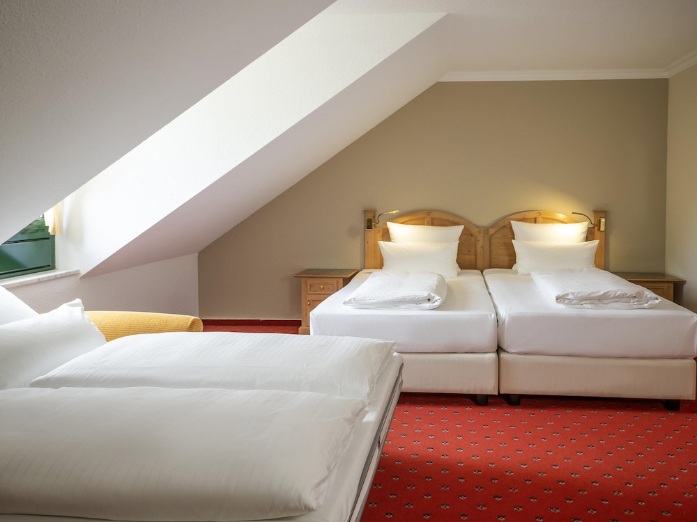 Family Room, 2 Double Beds photo 1
