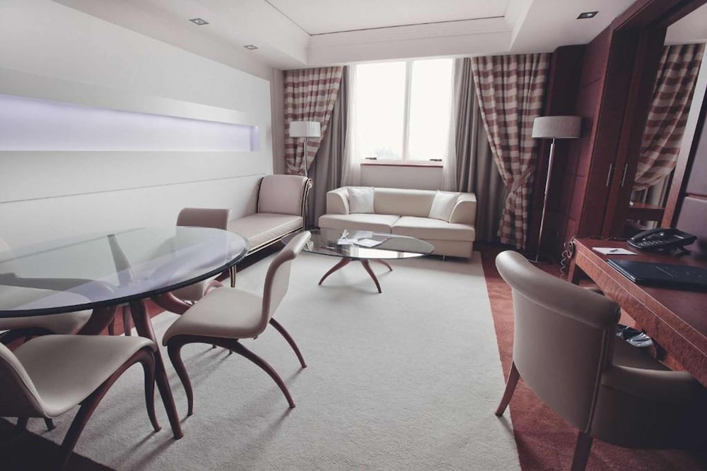 Royal Suite (2 pax) photo 1