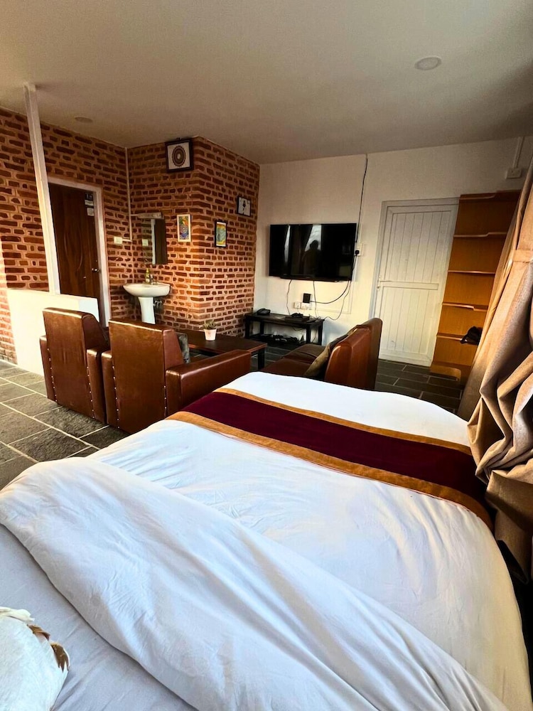 Family Suite - Photo 3
