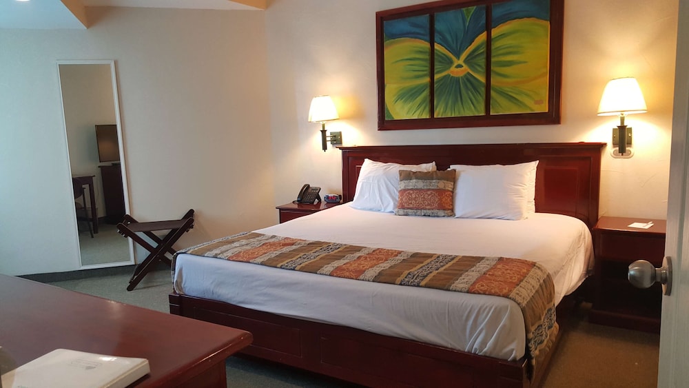 Suite, Multiple Beds, Non Smoking photo 2