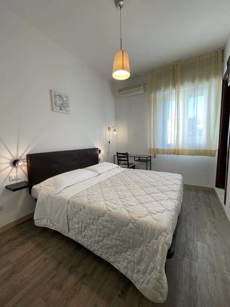 Classic Single Room photo 3