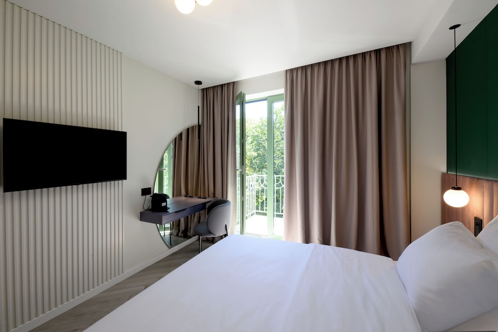 Superior Double Room, Balcony photo 3