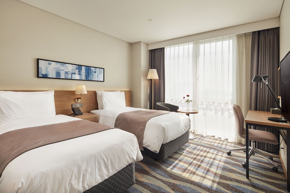 Twin Room - Photo 1