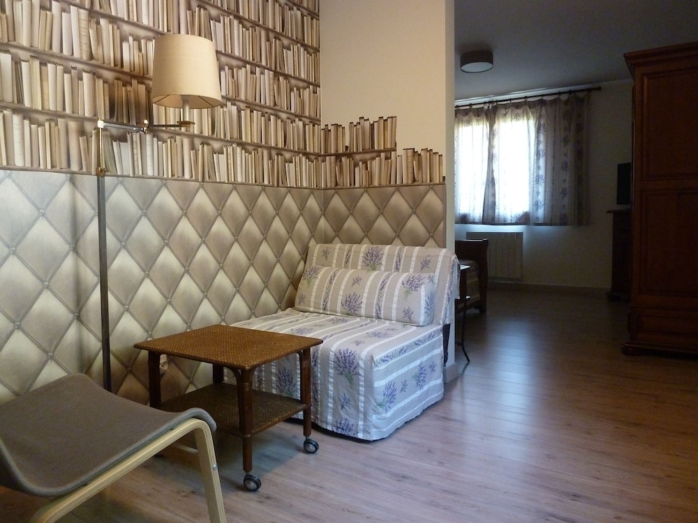 Double Room, Ensuite, Garden View photo 3