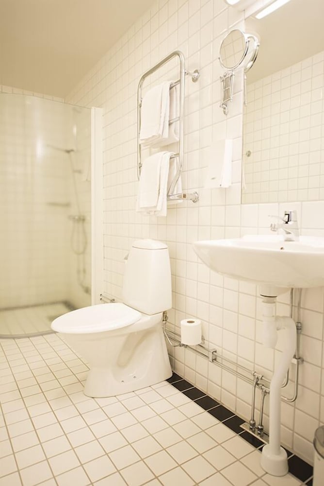 Economy Double or Twin Room (Wellness)