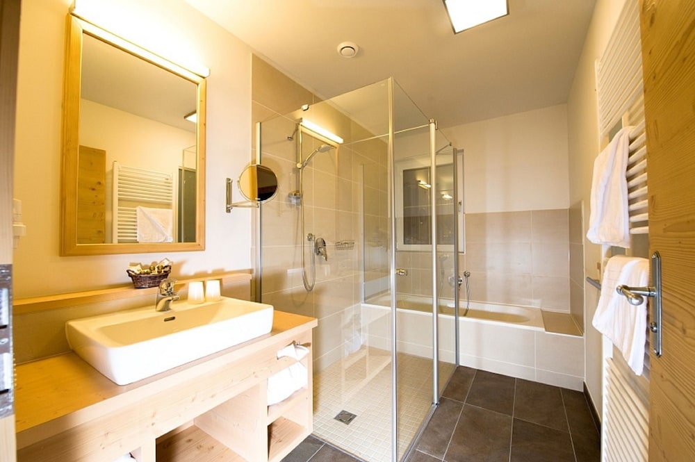Superior Double Room, Balcony, Mountain View photo 3