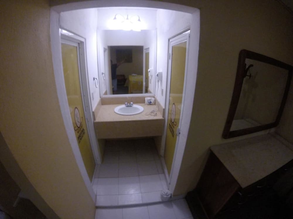 Family Room photo 2