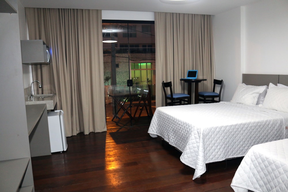 Luxury Room, 1 King Bed, Beach View photo 1