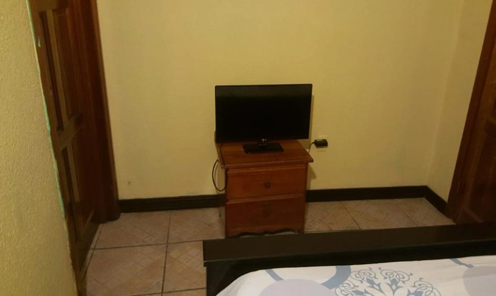 Basic Double Room Single Use, 1 Double Bed photo 1