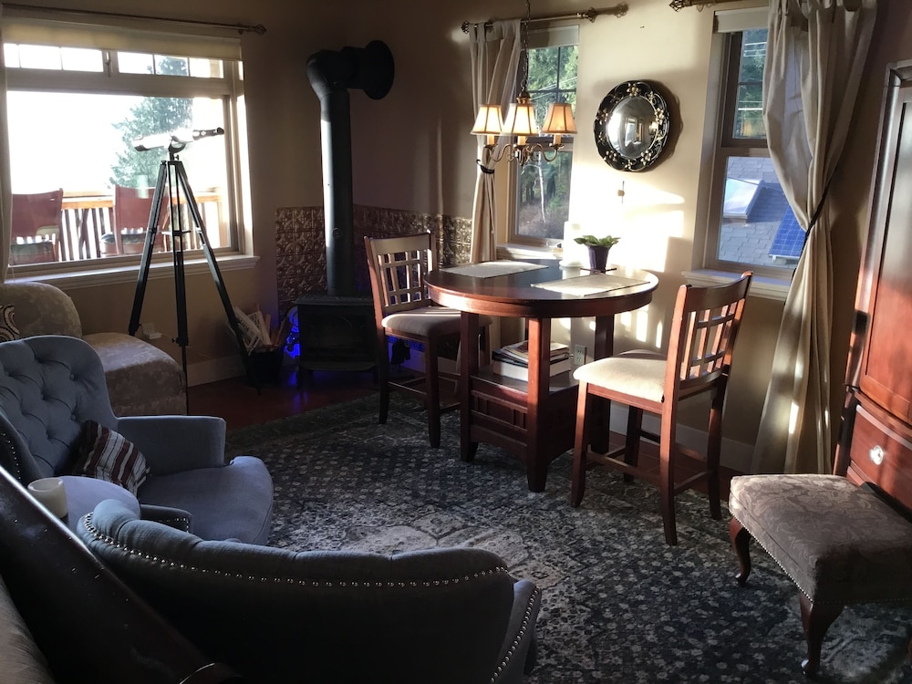 Suite, 1 King Bed, Patio, Ocean View CasaBlanca photo 2