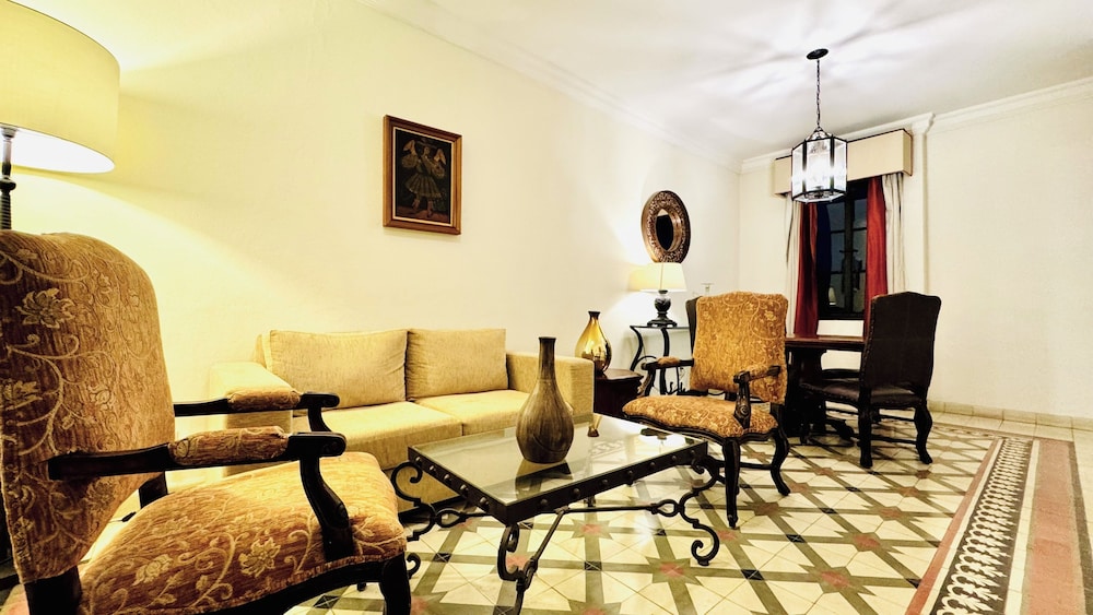 Business Room - Photo 1