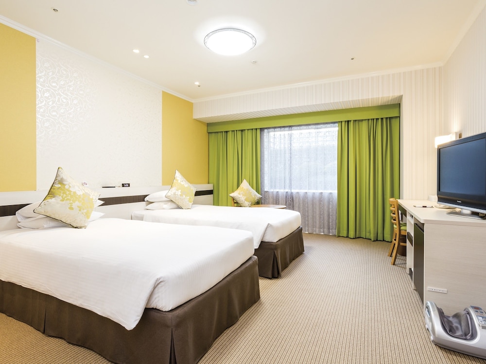 [Plus Floor] Superior Plus Twin Room (32 Sqm), Non Smoking - Photo 1