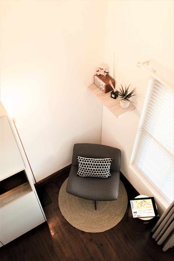 Superior Loft, 1 Queen Bed photo 3