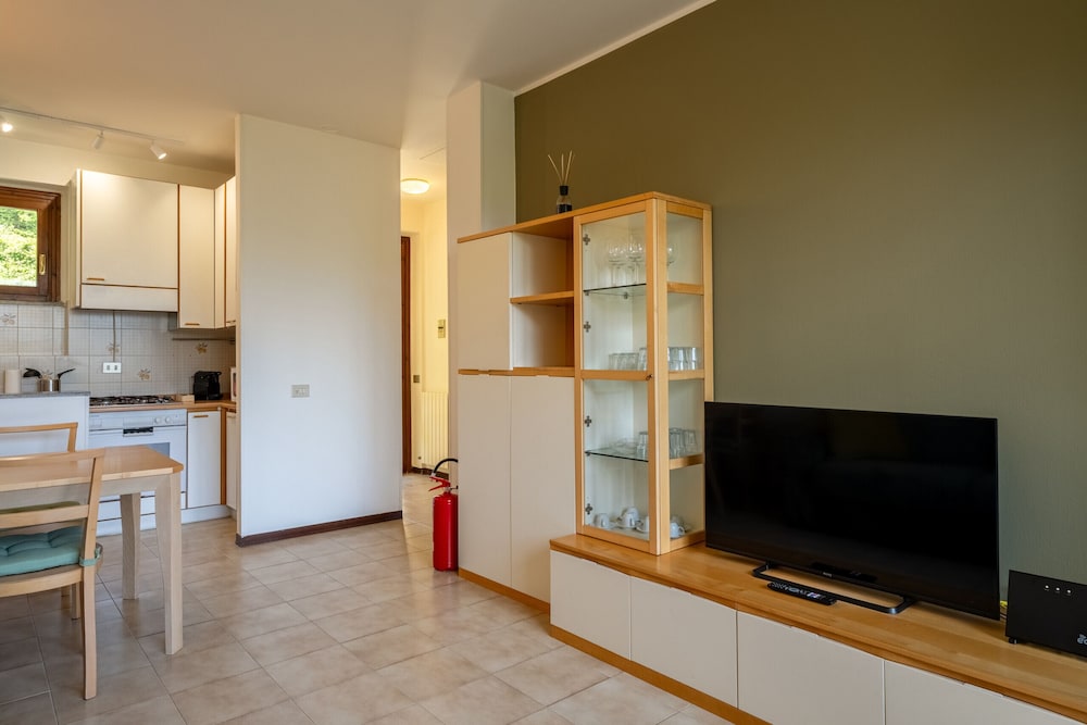 Apartment photo 3