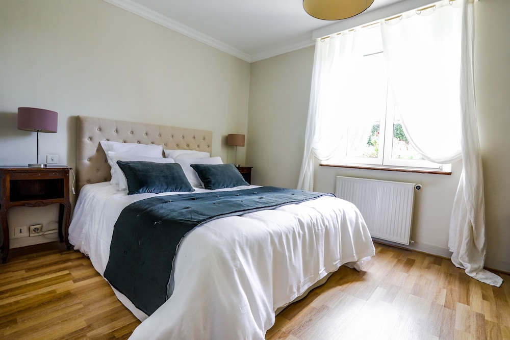 Superior Room, 1 Queen Bed photo 3