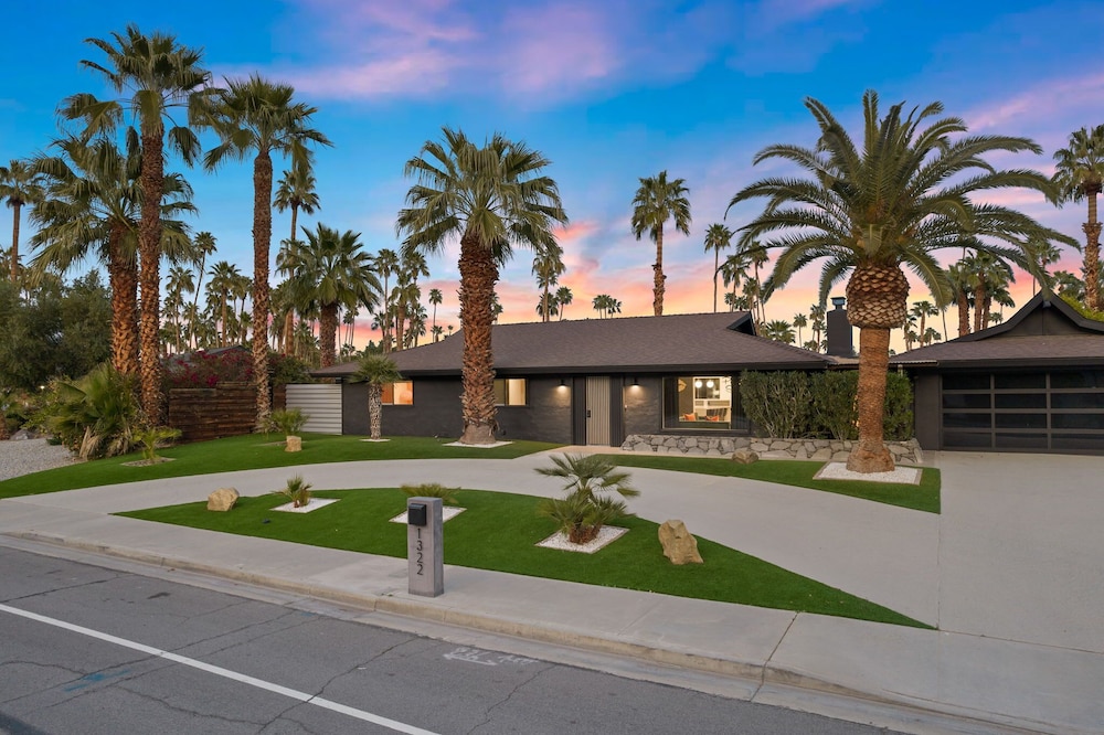 The Ritz - Luxury Home With Pool Speakeasy Bar, Billede 12