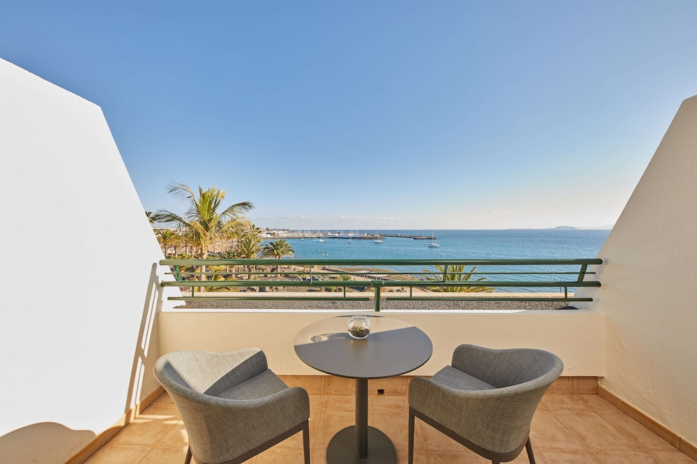 Triple Room, Terrace, Ocean View (Preferred Club, 3 Adults) - Photo 1