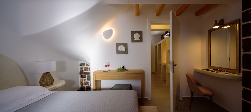 Acro Villa - Photo 3