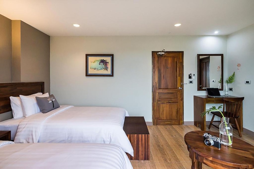 Standard Twin Room - Photo 3