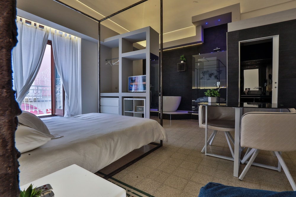 Junior Suite, Balcony, Sea View photo 1