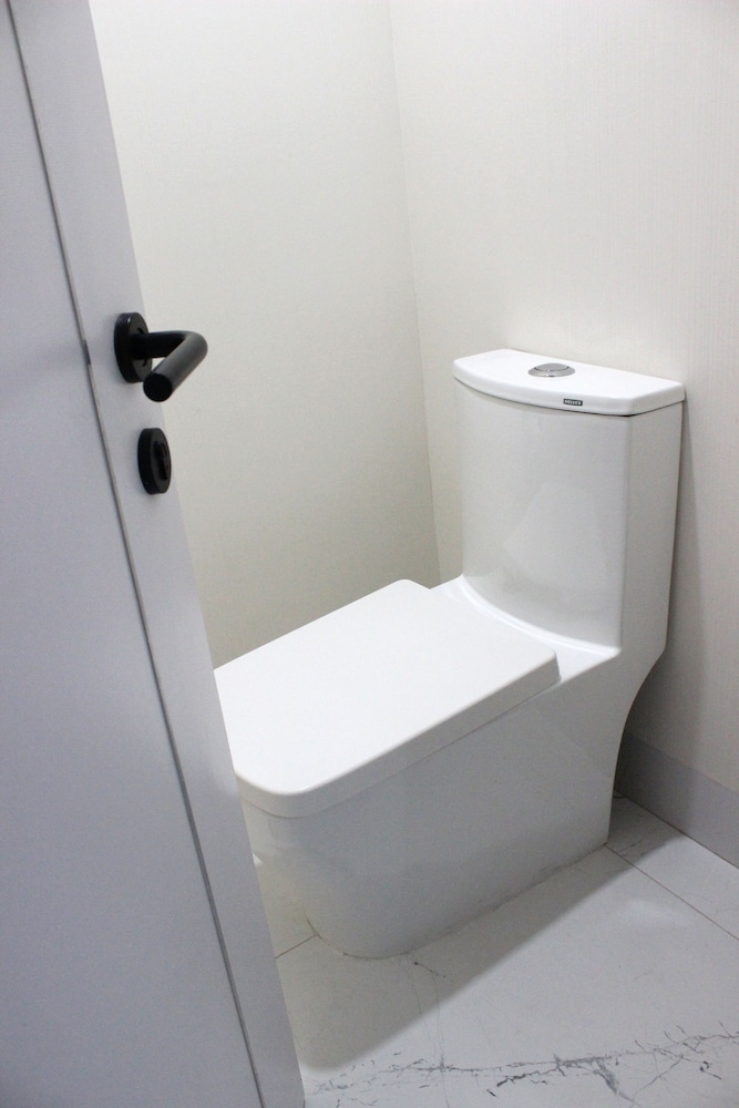 Suite - Photo 4