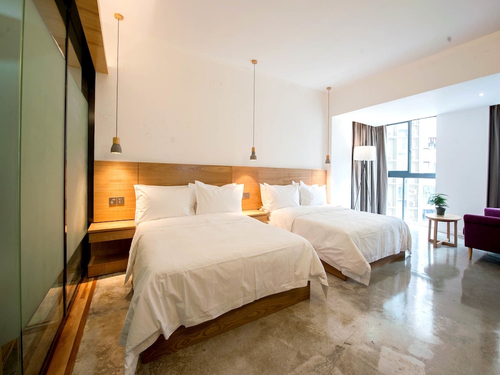 Twin Room, City View