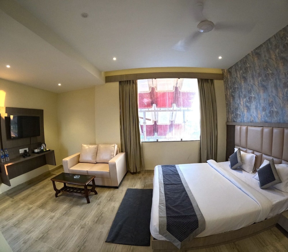 Premium Suite
