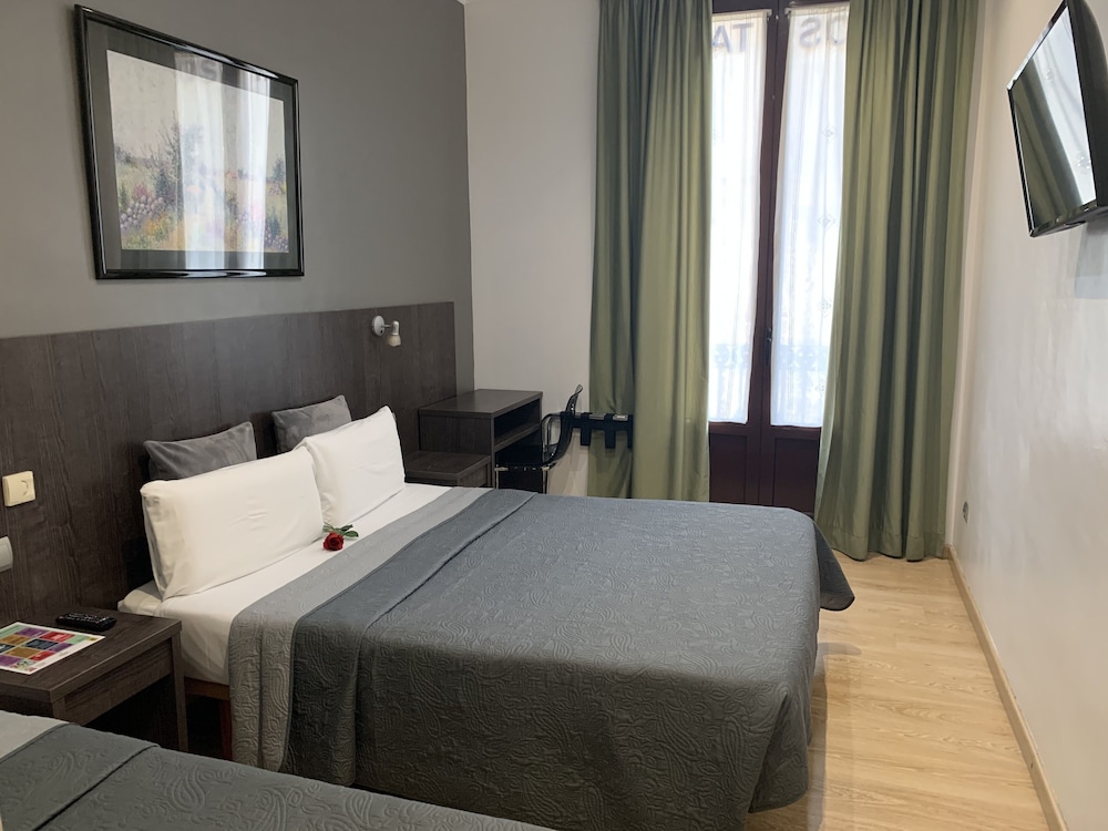 Habitación Triple Básica