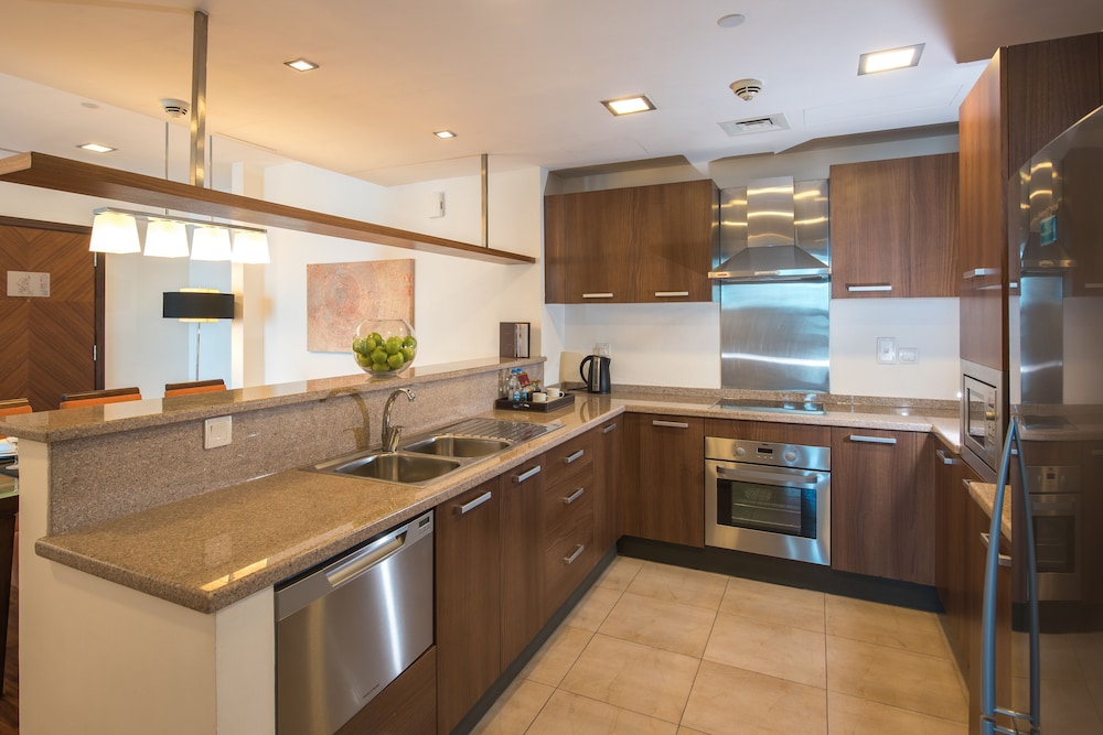 Premier Penthouse Three Bedrooms - Complimentary Transfer to Mall of the Emirates & Jumeirah Beach photo 3