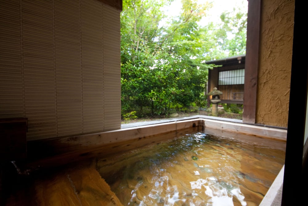 Japanese-Style Superior Room with Open-Air Bath, Non Smoking photo 2