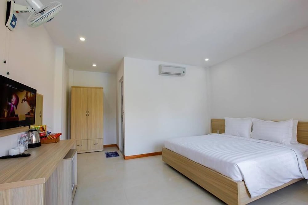 King Room, Garden View