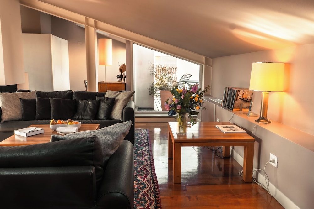 Royal Suite - Photo 3