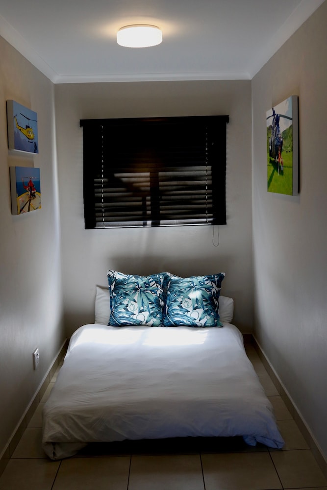 Family Apartment, 2 Bedrooms, Ocean View (Alouette 2) photo 2