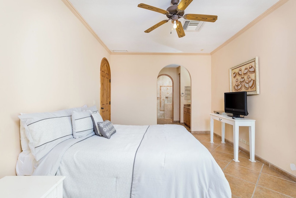 Condo, 2 Queen Beds, Patio, Garden View (Casa Blanca CB 102)