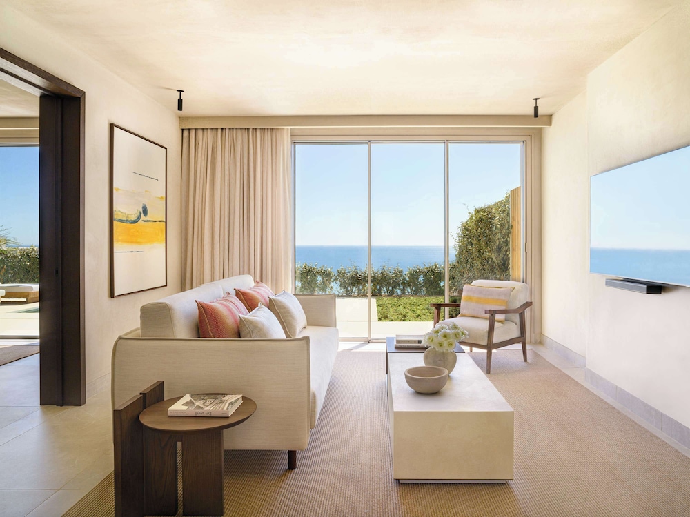 Suite de dos habitaciones con piscina 2 camas king 290 m² Suite de dos habitaciones con piscina 2 camas king 290 m²