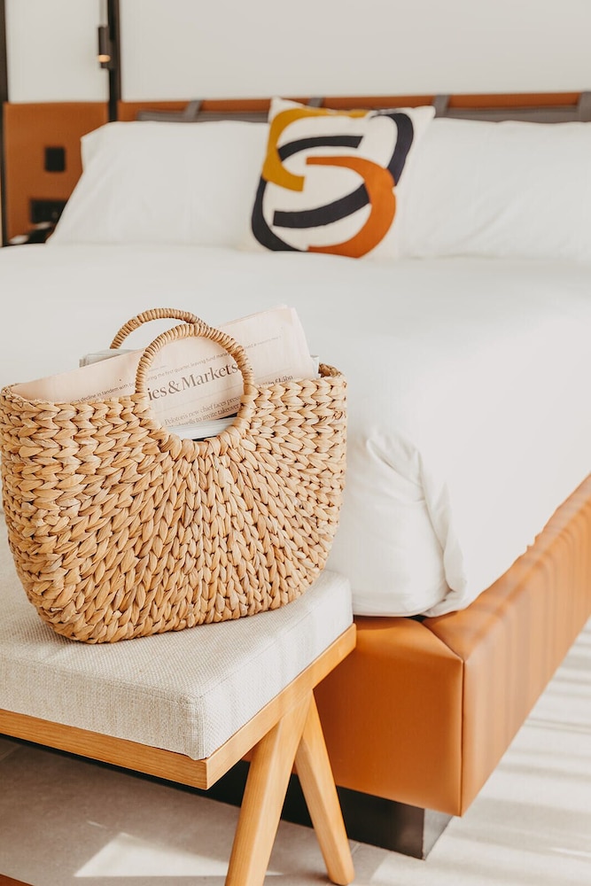 Deluxe Room, 2 Twin Beds, Sea View - Photo 4