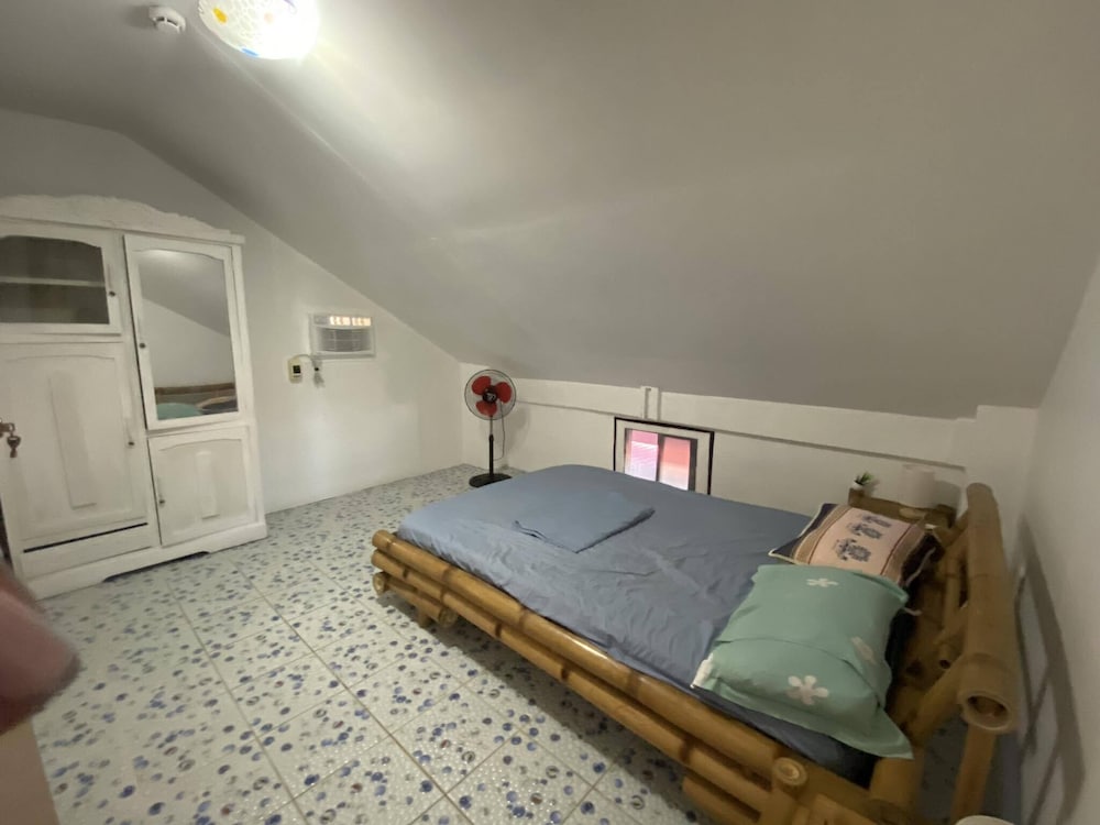 Economy Double Room photo 1
